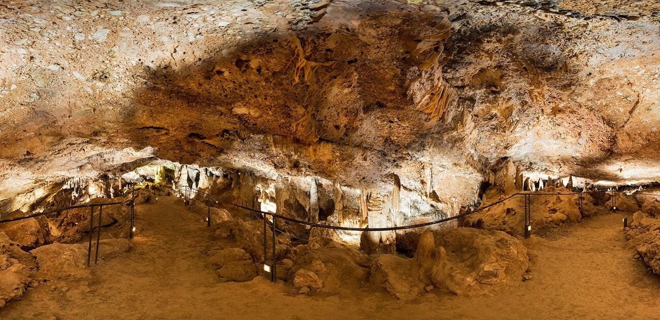 PANO_Cueva_de_Don_Juan_Jalance_JSM8720-6baja